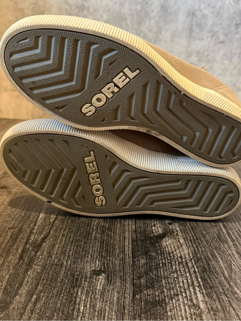 Women's Slip-On Wedge Suede Sneakers in Gray
